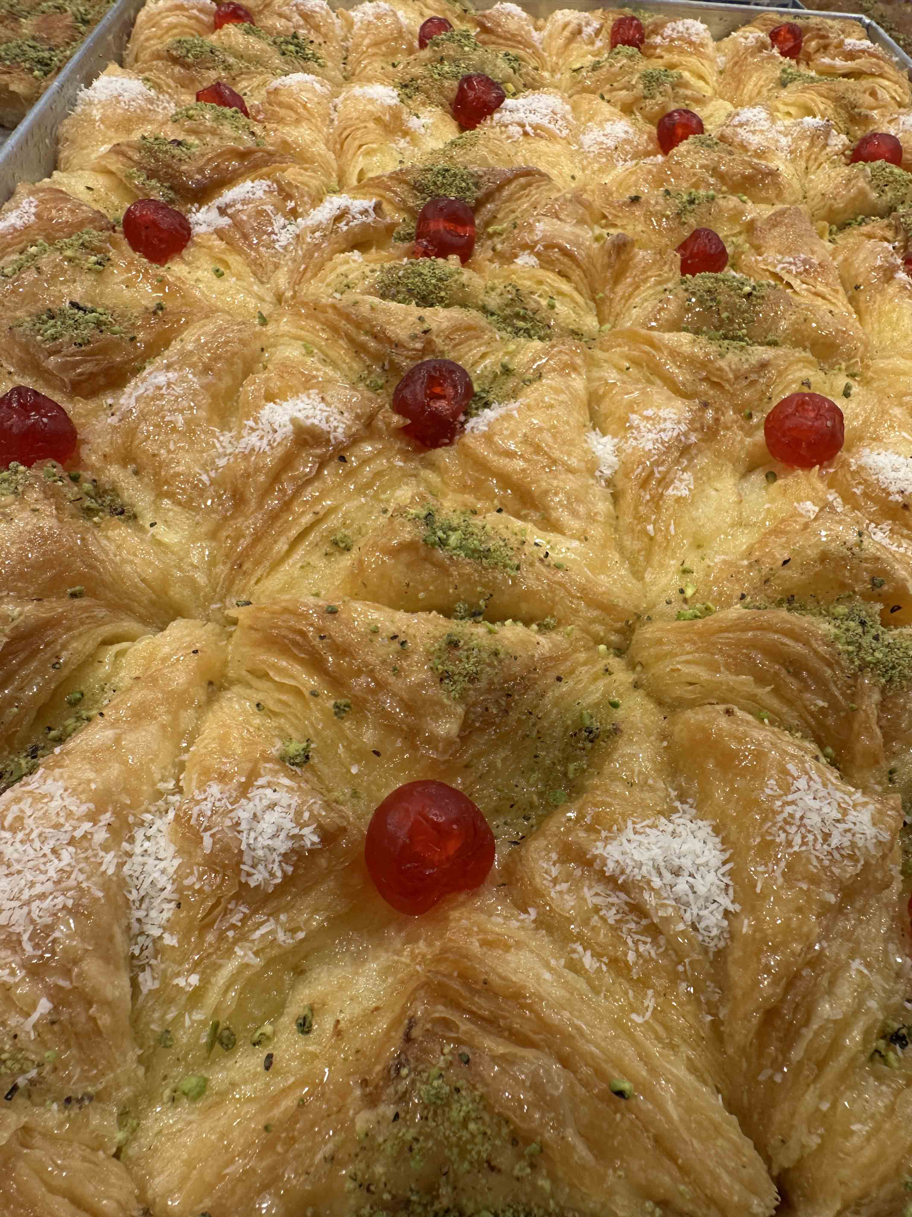  المطبق بالقشطة 