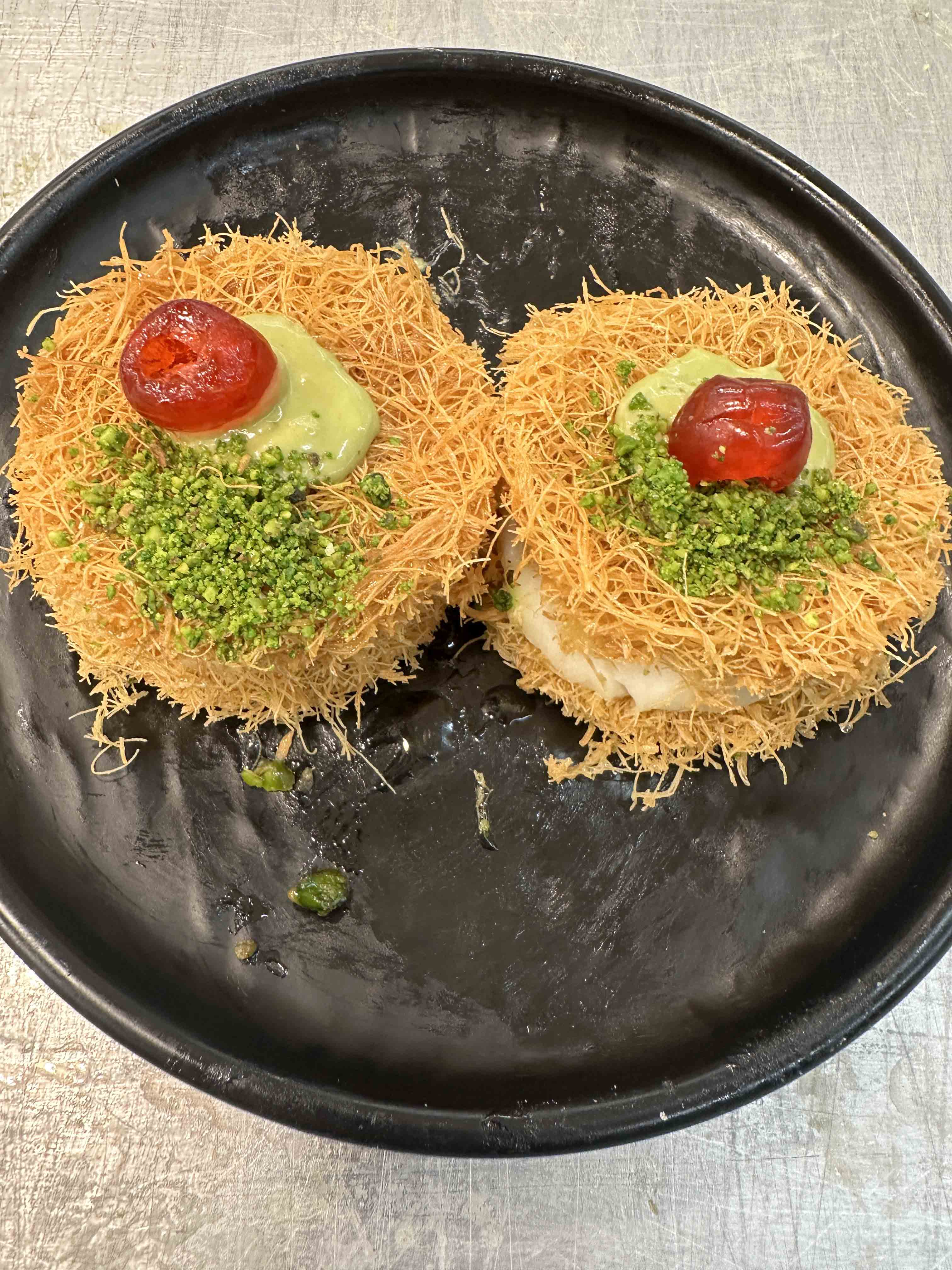 كنافة بين نارين